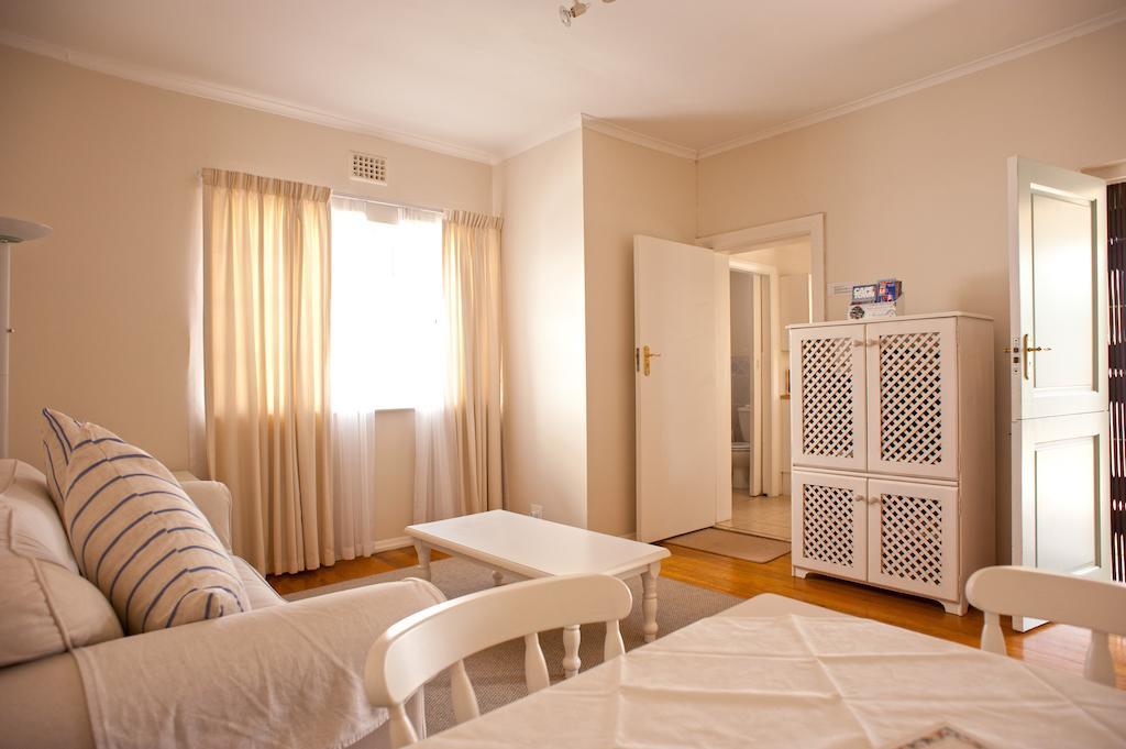Squirrels Way Cottages Cape Town Bilik gambar