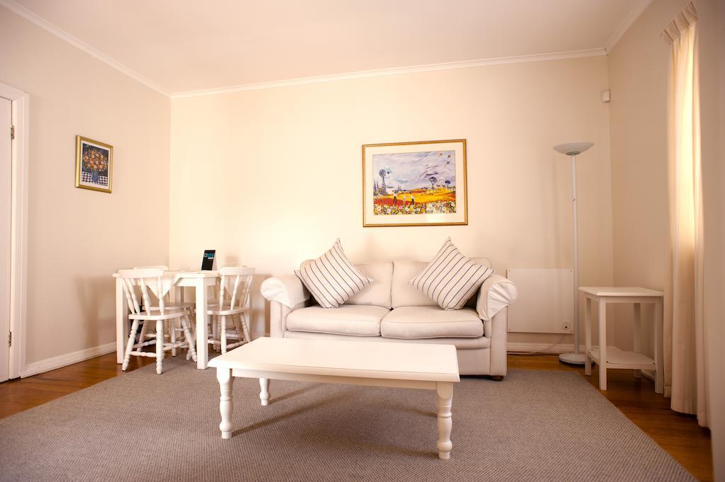 Squirrels Way Cottages Cape Town Bilik gambar